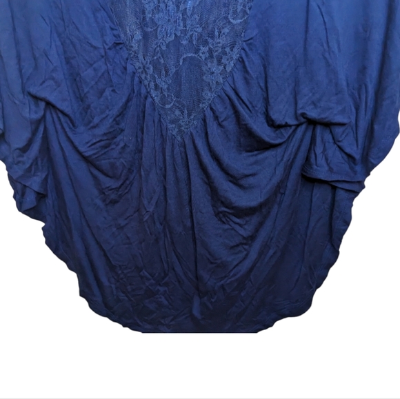 NWT Forever 21 Navy Flowy Lace Back Top Size L - Picture 8 of 11